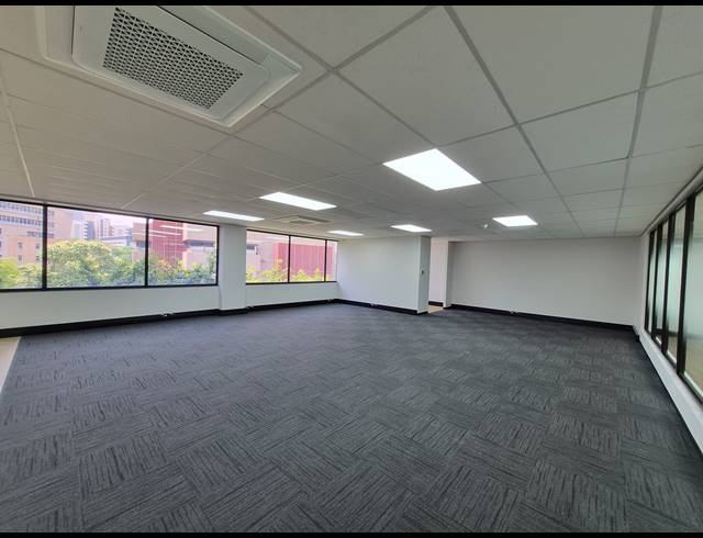 214M² OFFICE TO LET IN SANDOWN